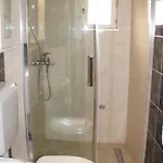 Apartman Varos
