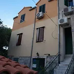 Apartman Varos *