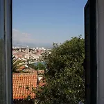 Apartman Varos